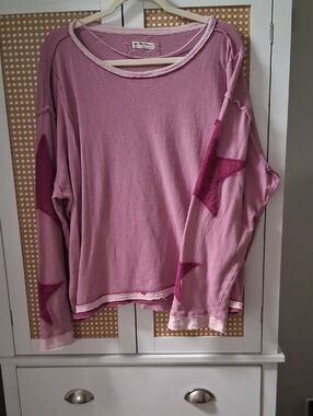 We The Free Heathered Pink Raw-Edge Pullover Top